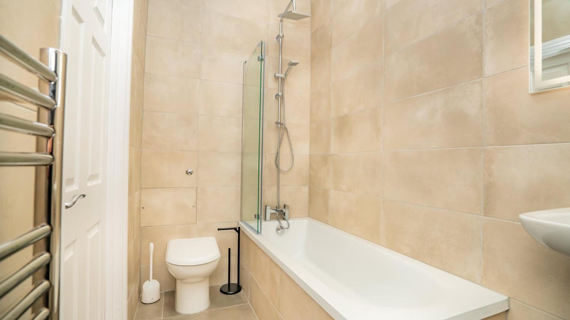 Appartement Fabulous 2 Bedroom In Centre *